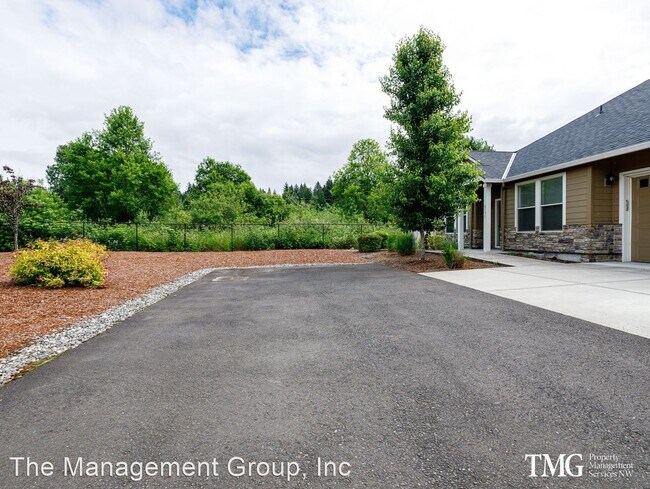 Foto del edificio - 3 br, 2 bath House - 8129 NE 20th Street