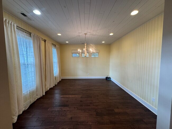 Foto del edificio - 9504 Purple Sage Rd