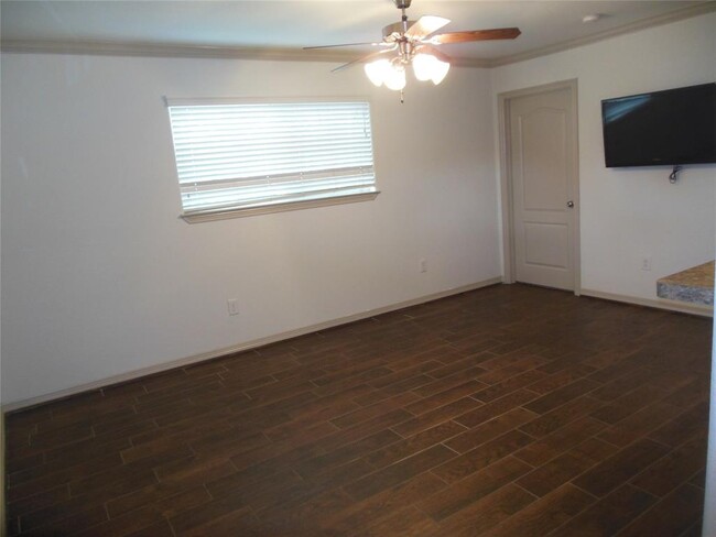 Foto del edificio - 3310 McGowen St