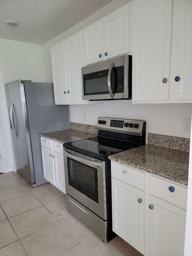 Building Photo - 9048 Tuscan Cypress St