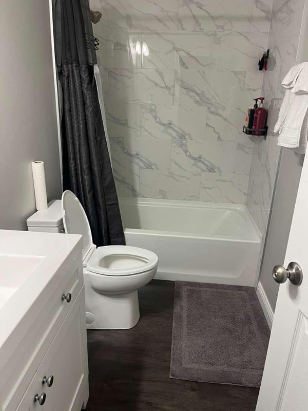 Foto del edificio - 1550 Frebis Ave