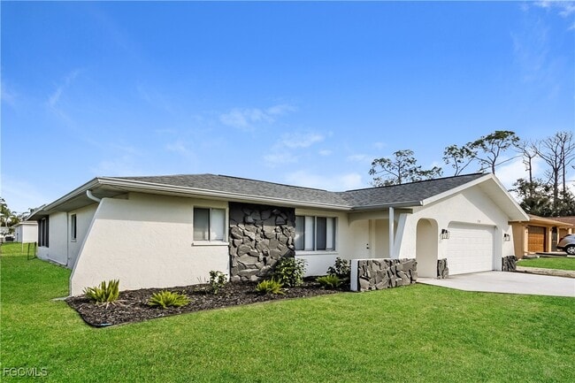 Foto del edificio - 1318 Arrow St