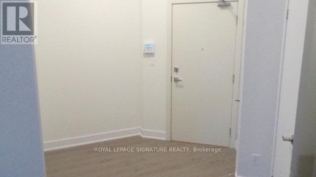 Building Photo - 99 The Donway W