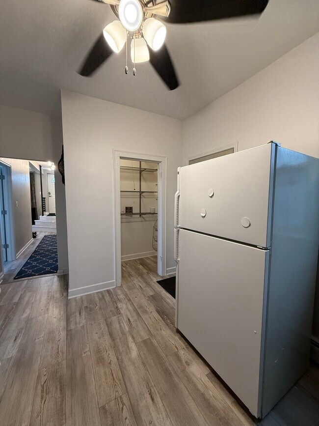 Foto del edificio - 6000 W Seminole St