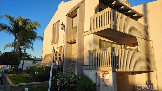 Foto principal - 26116 Narbonne Ave