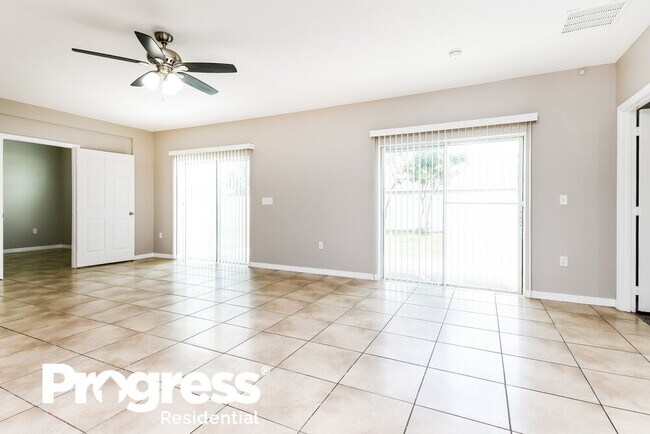 Foto del edificio - 4873 Ashurst St