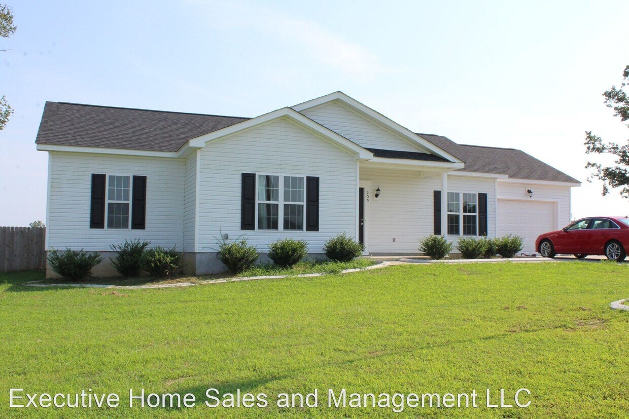 Primary Photo - 3 br, 2 bath House - 205 Owens Farm Rd