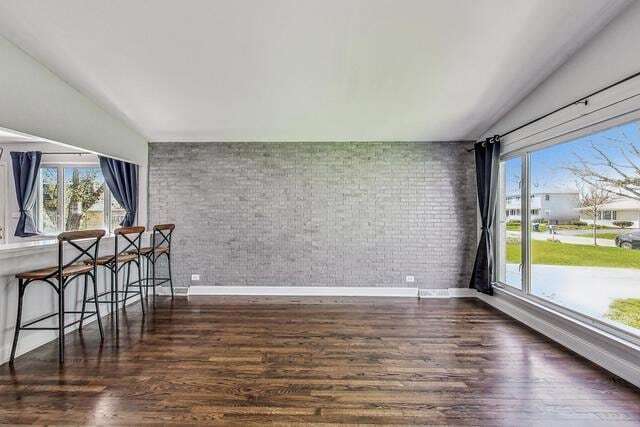 Foto del edificio - 509 N Willow Rd