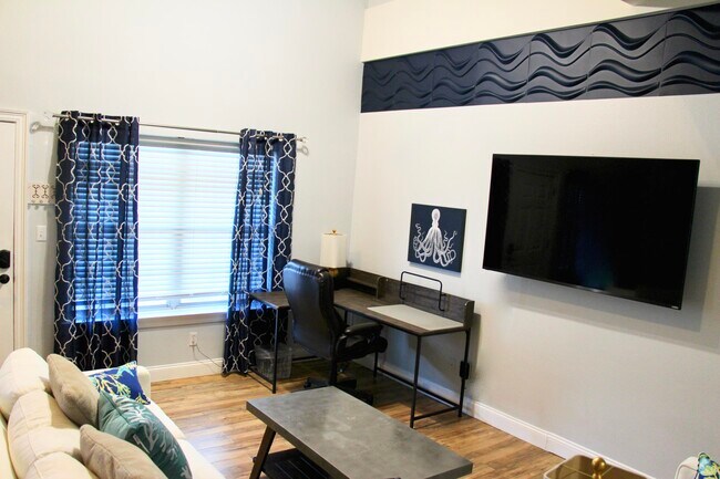 Foto del edificio - 4507 Furling Ln