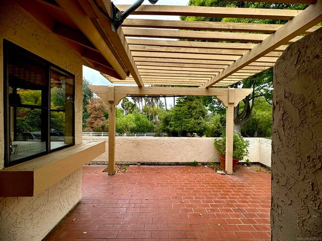 Foto del edificio - 12732 Camino De La Breccia