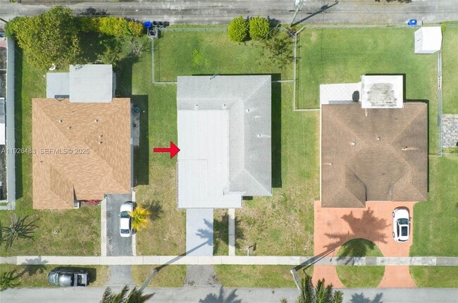 Building Photo - 610 N 31st Ct