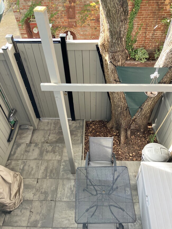 Foto del edificio - 516 E Archibald Walk SE