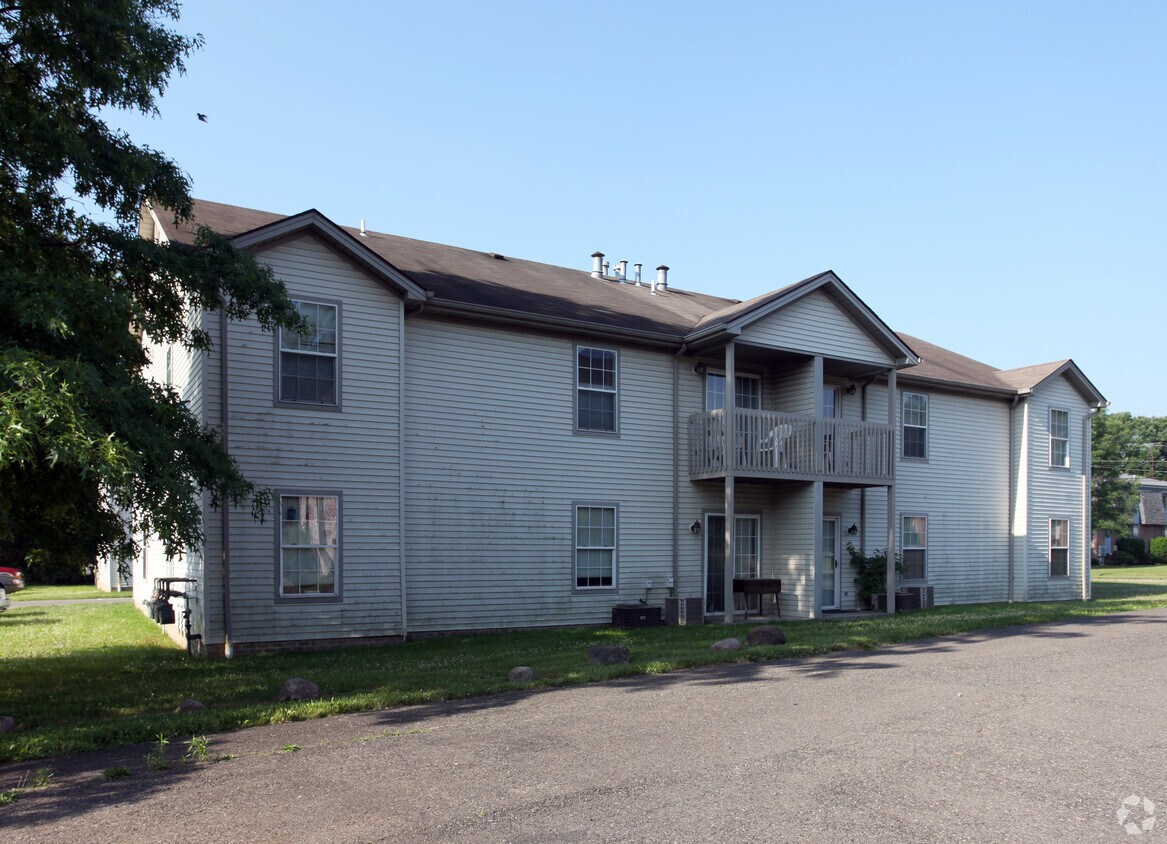 Building Photo - 734-742 Mauro Cir