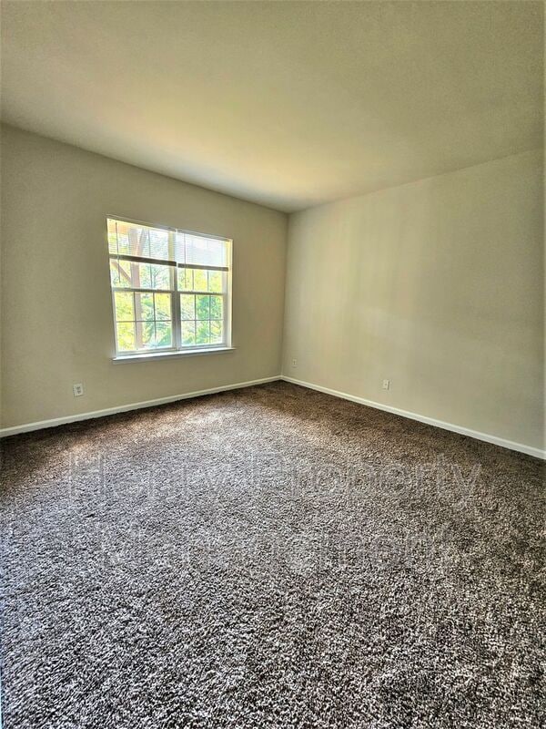 Building Photo - 417 Ruby Walk Dr