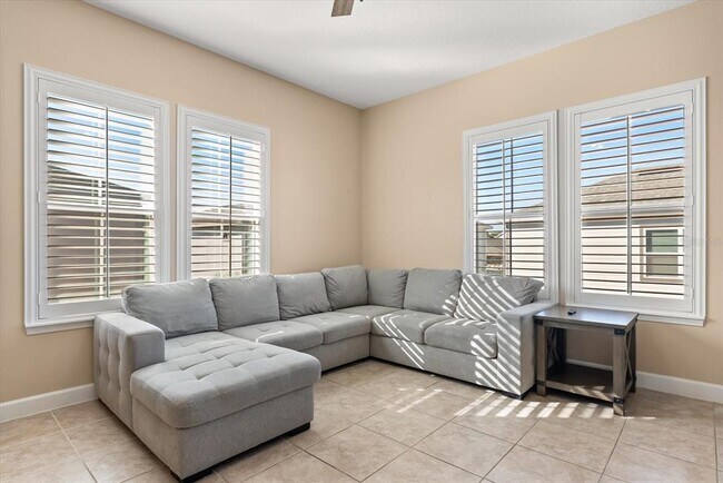 Foto del edificio - 6879 Arnoldson St