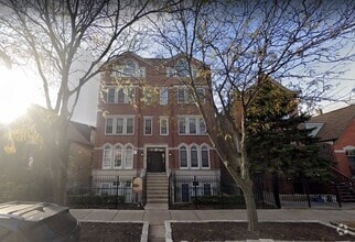Building Photo - 1514 N Wood St