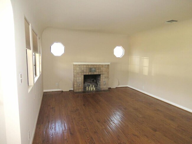 Foto del edificio - 1794 New York Dr