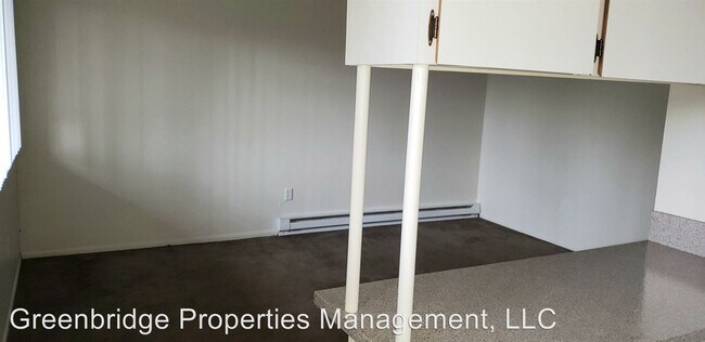Building Photo - 5929 N Lombard St