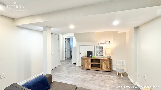 Building Photo - 600 Bradley Dr