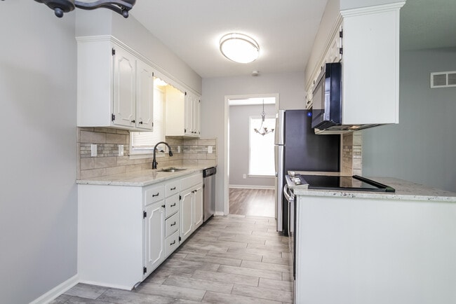Foto del edificio - Cozy 3 Bedroom Home in Grandview, MO