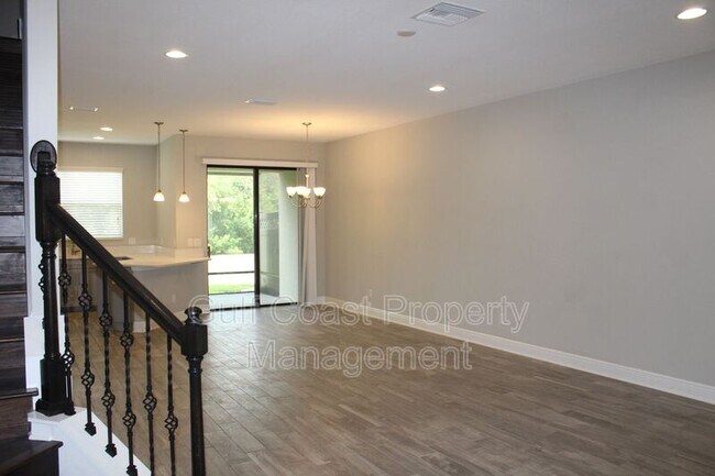 Foto del edificio - 5192 78th St Cir E