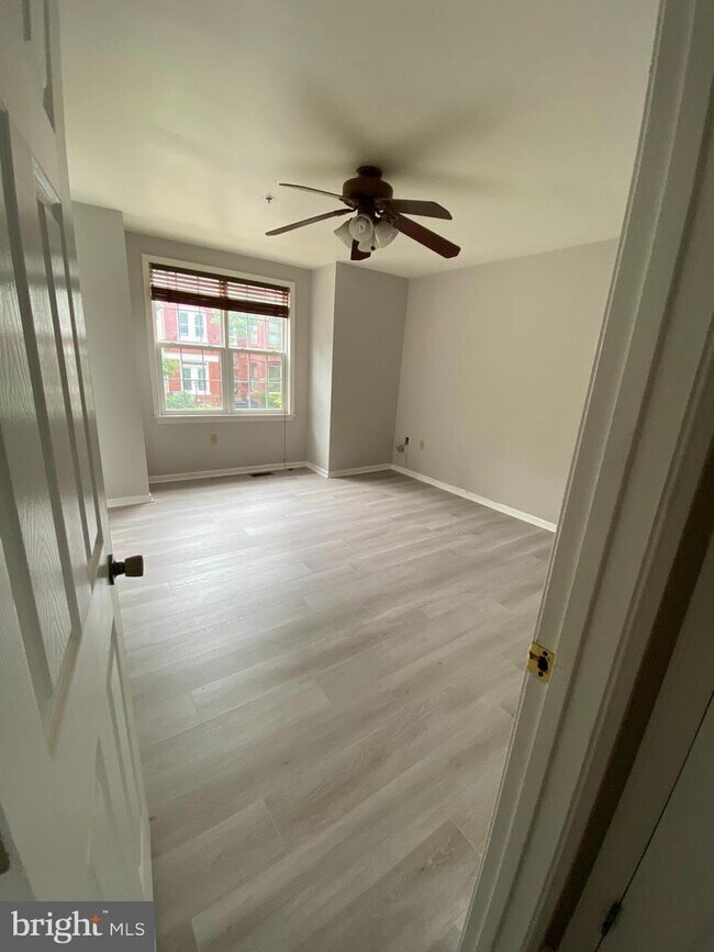 Foto del edificio - 824 10th St NE