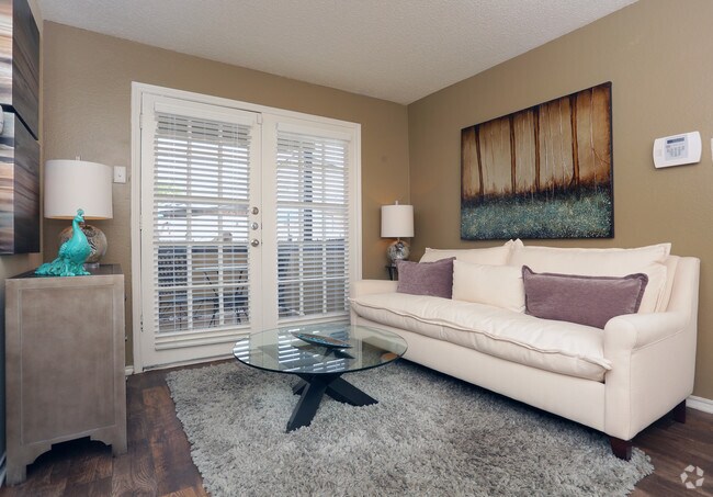Kensington Station Apartment Homes Bedford Tx Apartments Com