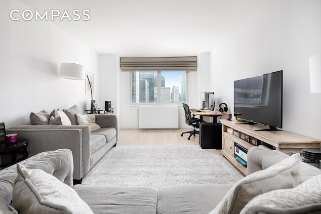 Photo - 212 E 47th St Apartment