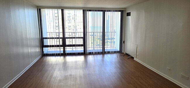 Foto del edificio - 1636 N Wells St