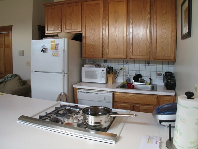 Foto del edificio - 713 W Wrightwood Ave