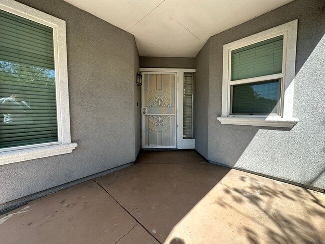 Building Photo - Beautifully Updated Home in Citrus Heights!