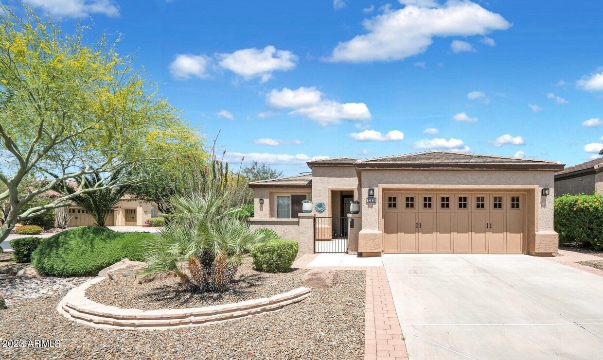 Foto principal - 12826 W Maya Way