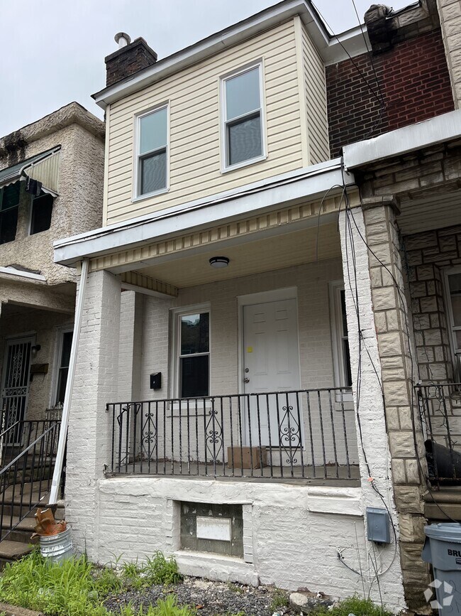 Building Photo - 1522 S Napa St