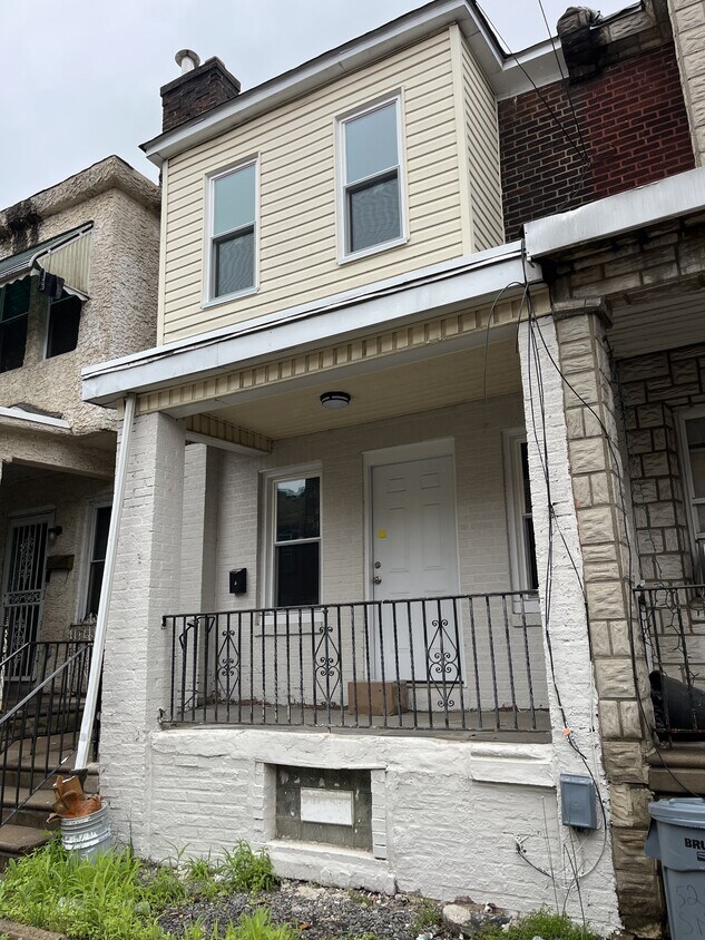 Primary Photo - 1522 S Napa St