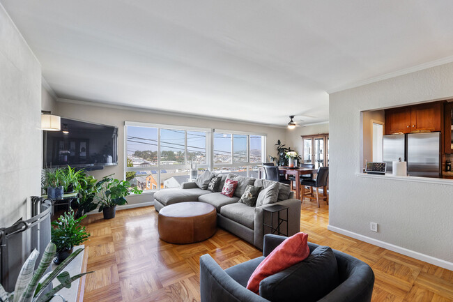 Foto del edificio - 228 Belhaven Ave