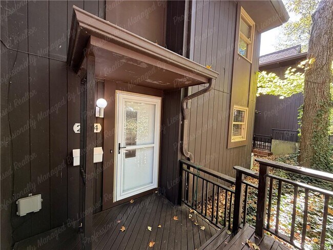 Foto del edificio - 2154 Willowgrove Ave