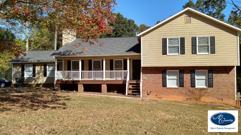 Primary Photo - 291 Timber Laurel Ln
