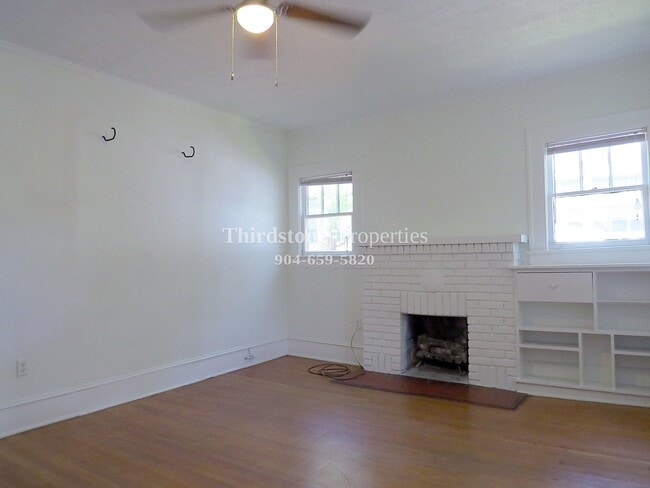 Foto del edificio - 2881 Selma St
