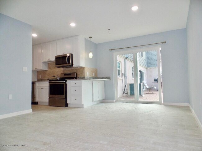 Updated Interior - 390 W Cocoa Beach Cswy