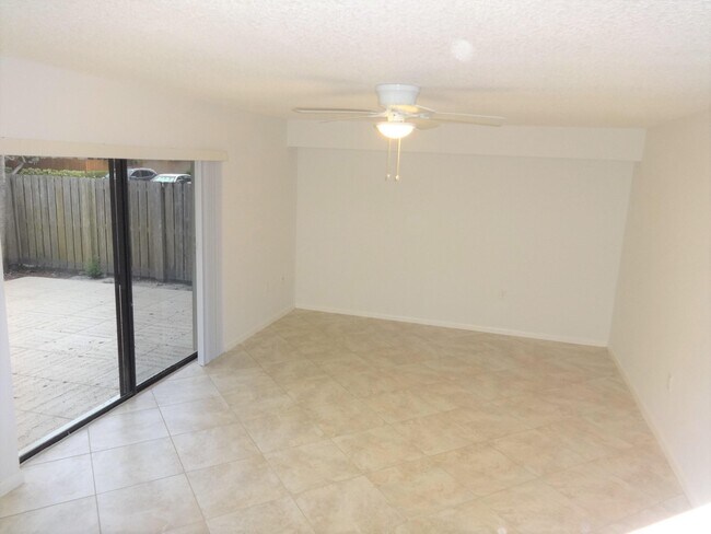 Foto del edificio - 2802 28th Ct