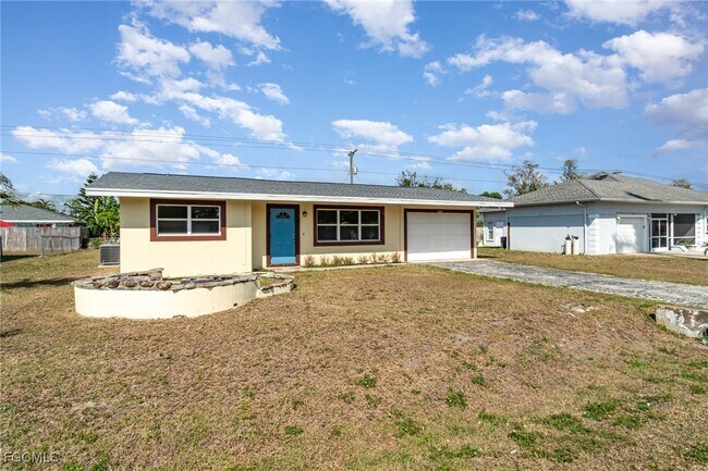 Building Photo - 2225 Aldridge Ave