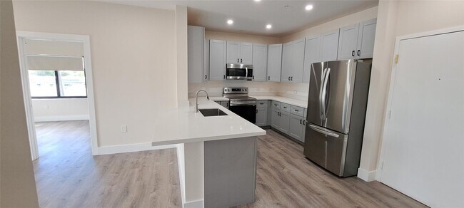 Foto del edificio - 3801 Davie Blvd