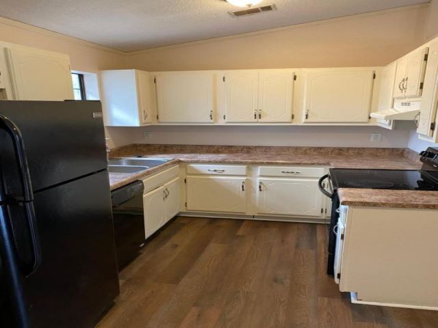 Building Photo - 1029 Freeman St