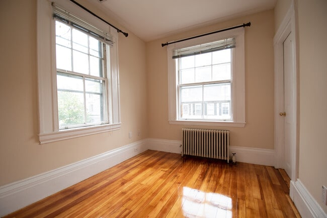 Building Photo - 20 Ellery St