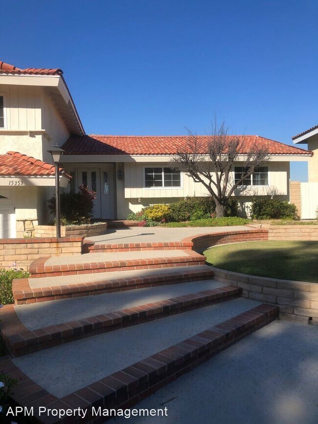 Building Photo - 3 br, 3 bath House - 15353 Sonnet Place