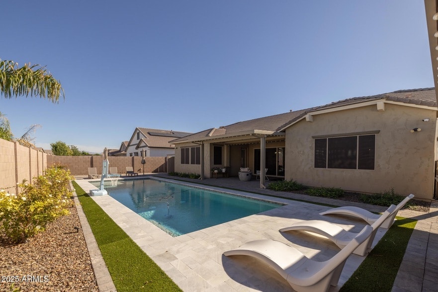 Foto principal - 20194 E Raven Dr