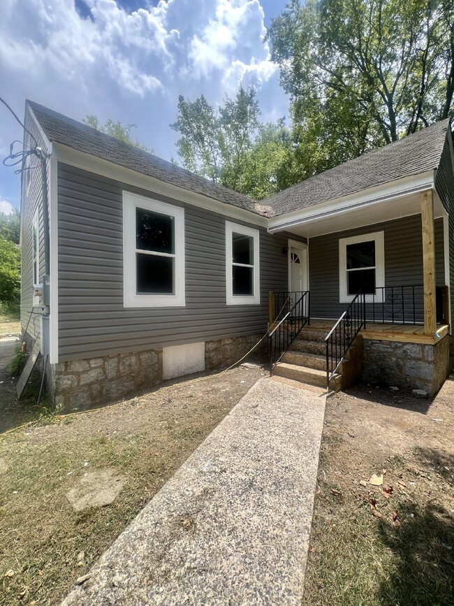 Building Photo - Wonderful Home in Ringgold, GA