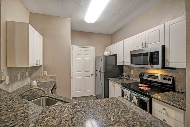 Fairways at South Shore Apartments - League City, TX | Apartments.com