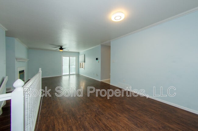 Foto del edificio - 5027 Green River St