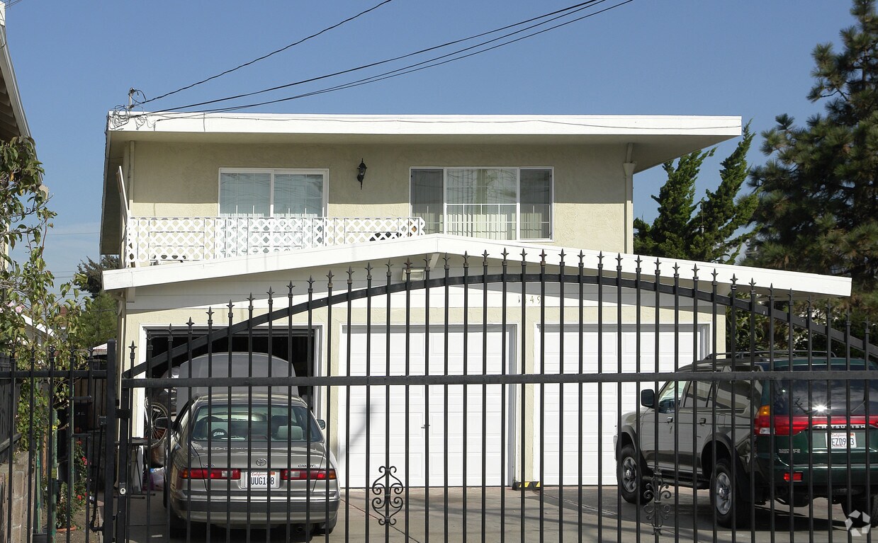 Foto del edificio - 1449 86th Ave